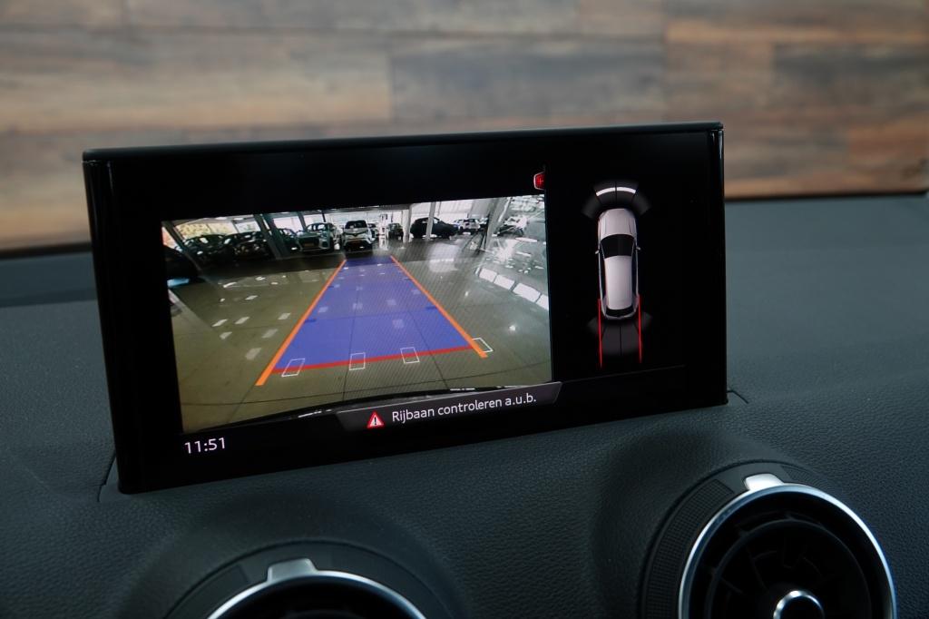 Audi Q2 35 tfsi | camera | pdc | keyless | led |