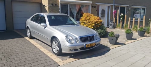 Mercedes E 240 Elegance  V6 Automaat