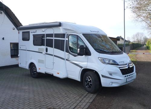 Sunlight V60 Adventure Edition 2021 met 65.000km in goede staat!