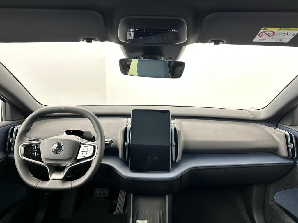Volvo Ex30 p5 long range ultra black edition