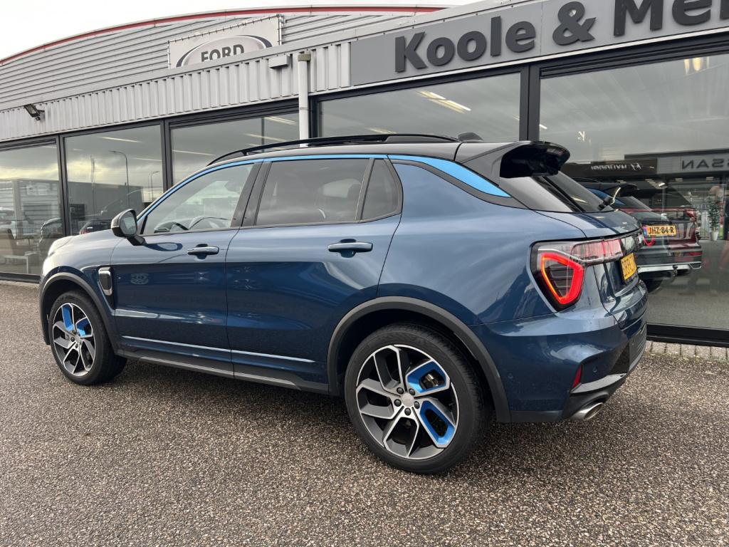 Lynk & Co 01 1.5 261pk phev 7dcth plug in hybrid , pano dak , 360gr camera 