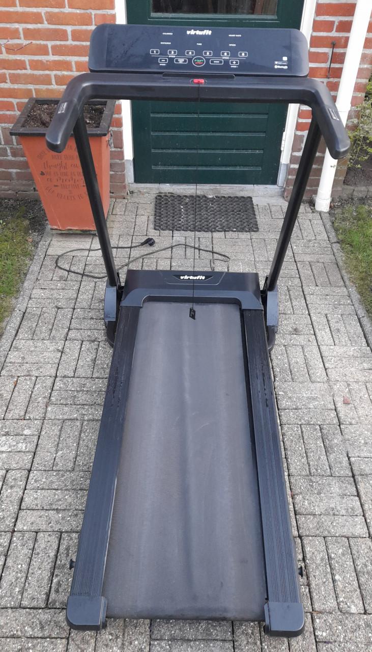 VirtuFit TR-90i Loopband