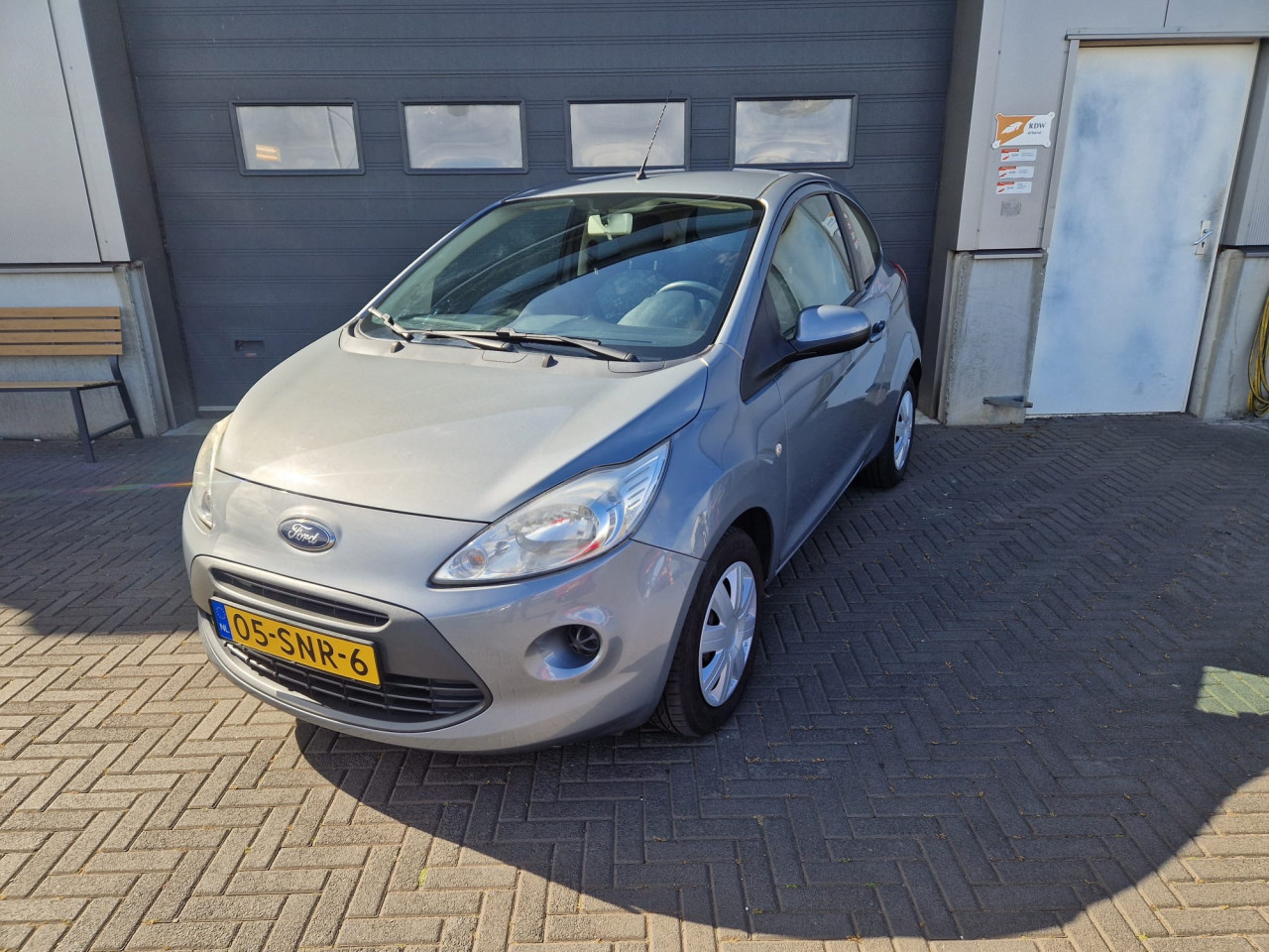 TE KOOP FORD KA 1.2 COOL&SOUND EURO 5 ZUINIGHEIDSLABEL B