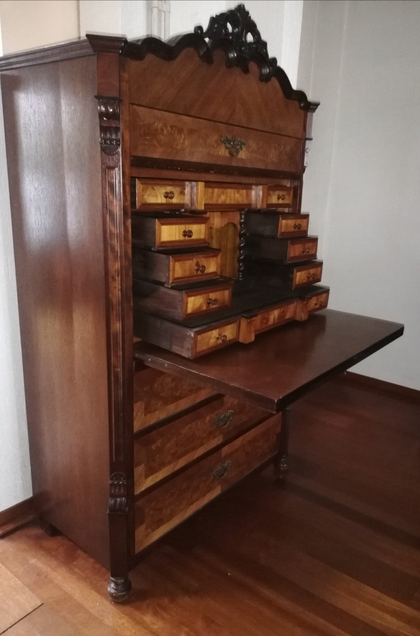 Secretaire