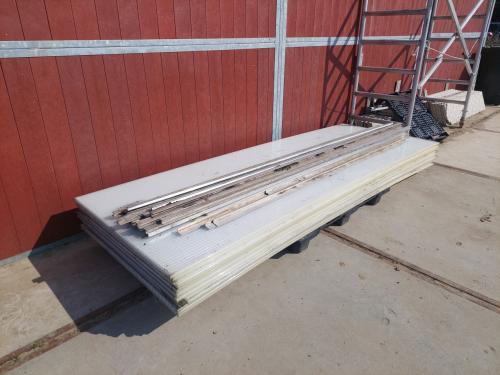 13 polycarbonaat platen met profielen