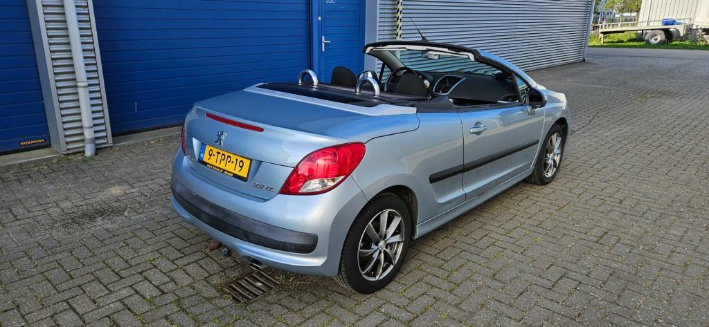 Peugeot 207 cc