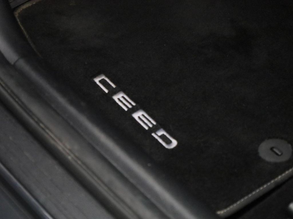 Kia Ceed Sportswagon 1.0 t-gdi dynamicline | lmv | parkeer sensoren | navig