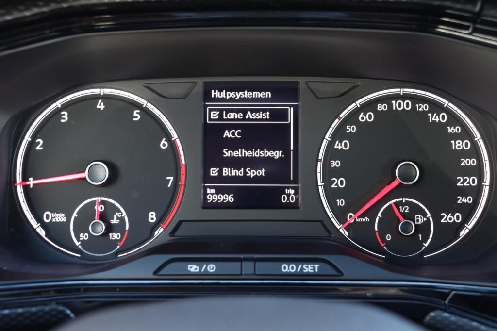 Volkswagen T-cross 1.0 tsi life adaptive | carplay | sensoren