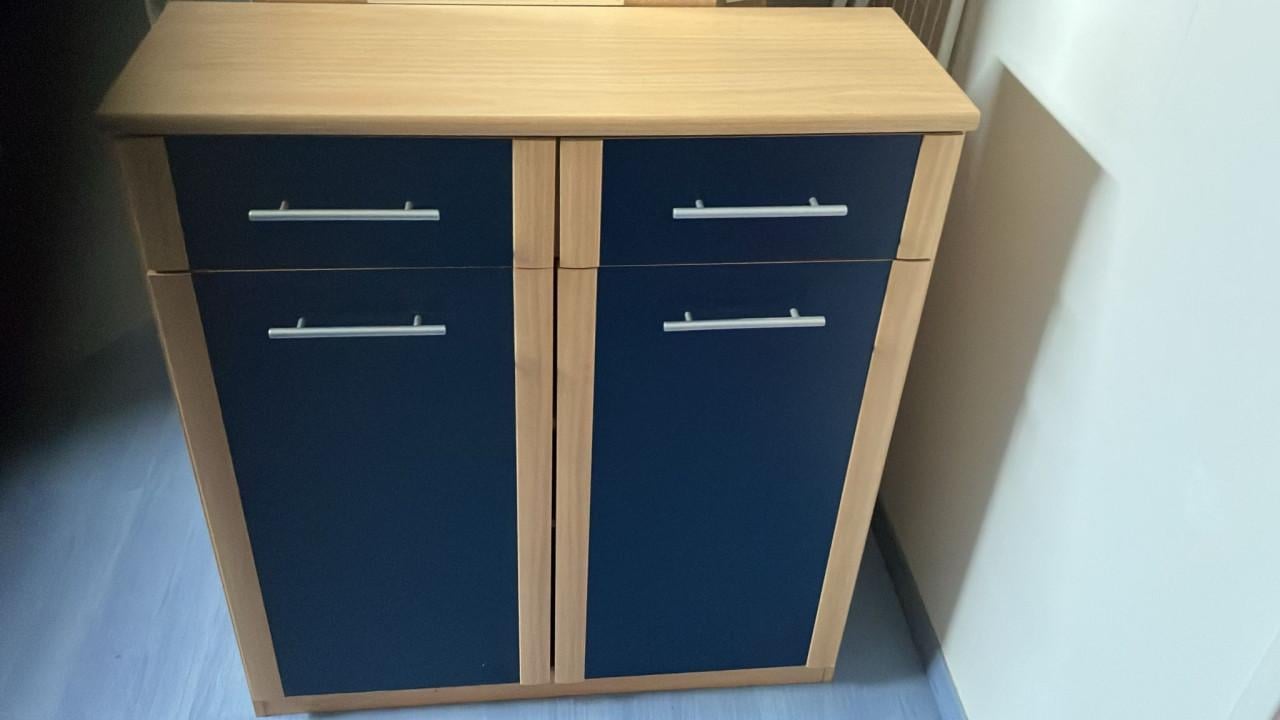 Wandkastje/commode