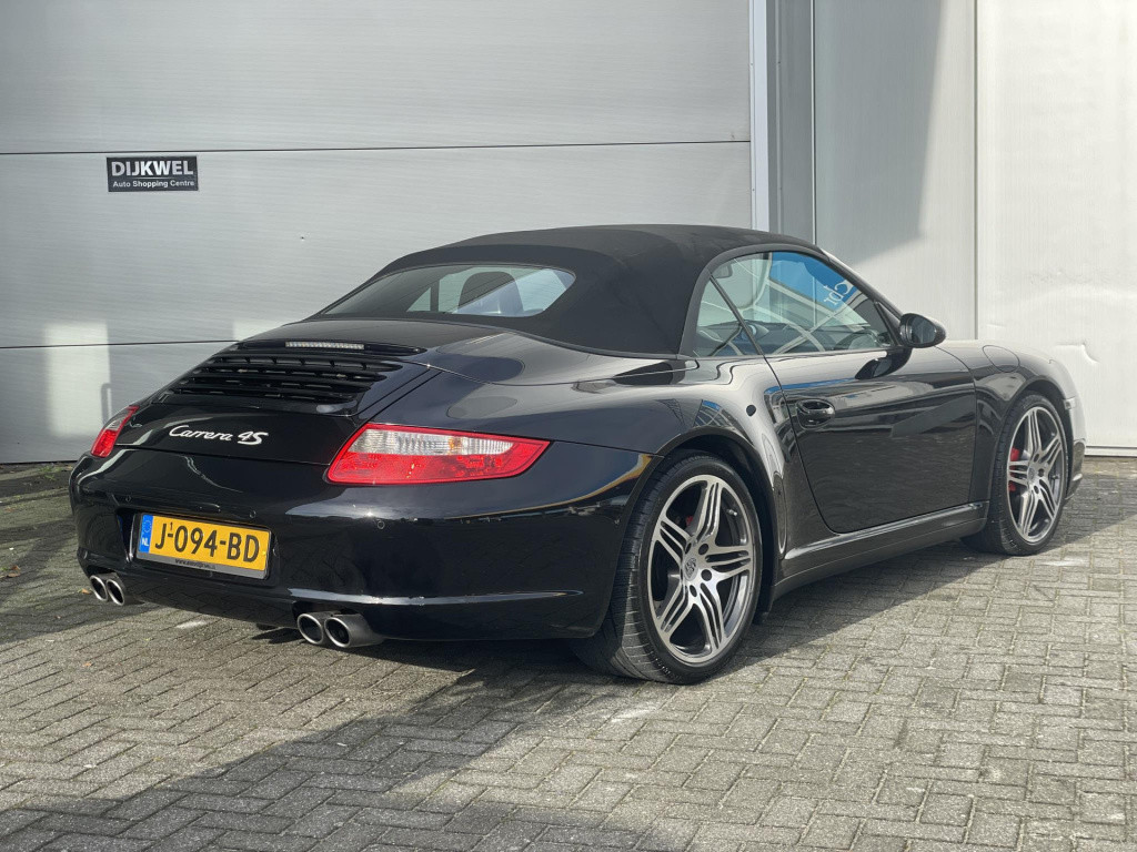 Porsche 911 cabrio 3.8 carrera 4s