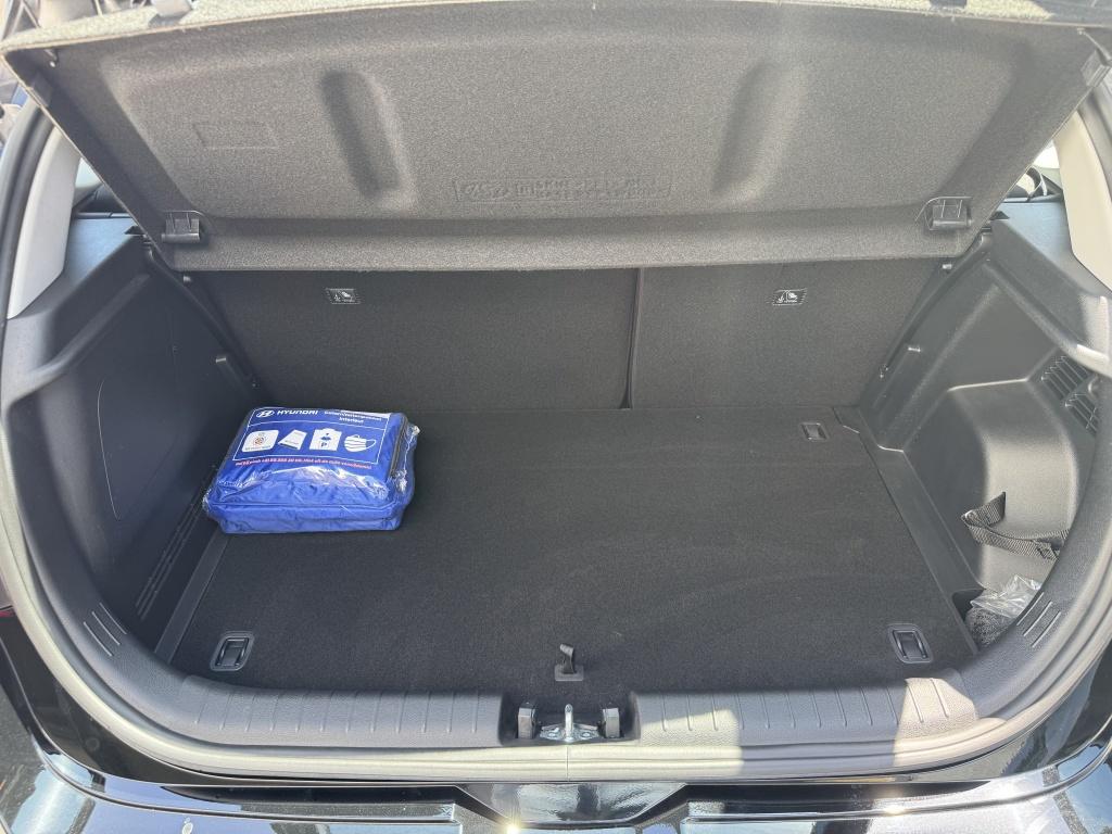 Hyundai I 20 1.0 t-gdi comfort | direct leverbaar | navigatie | camera | ac