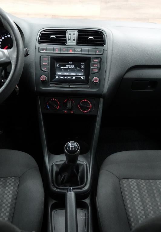 Volkswagen Polo 1.0 comfortline | 17" | cruise | stoelverw. |