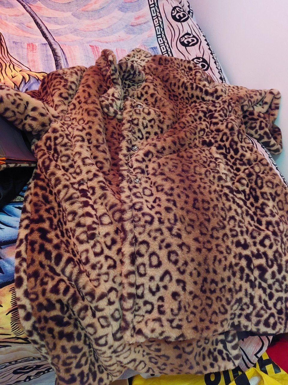 Te  koop  mooie   dames   jas