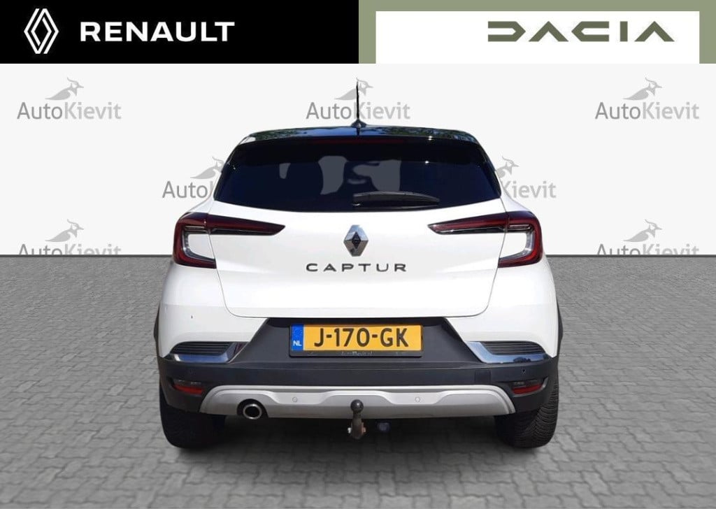 Renault Captur 1.3 tce 130 edc intens - automaat / navigatie