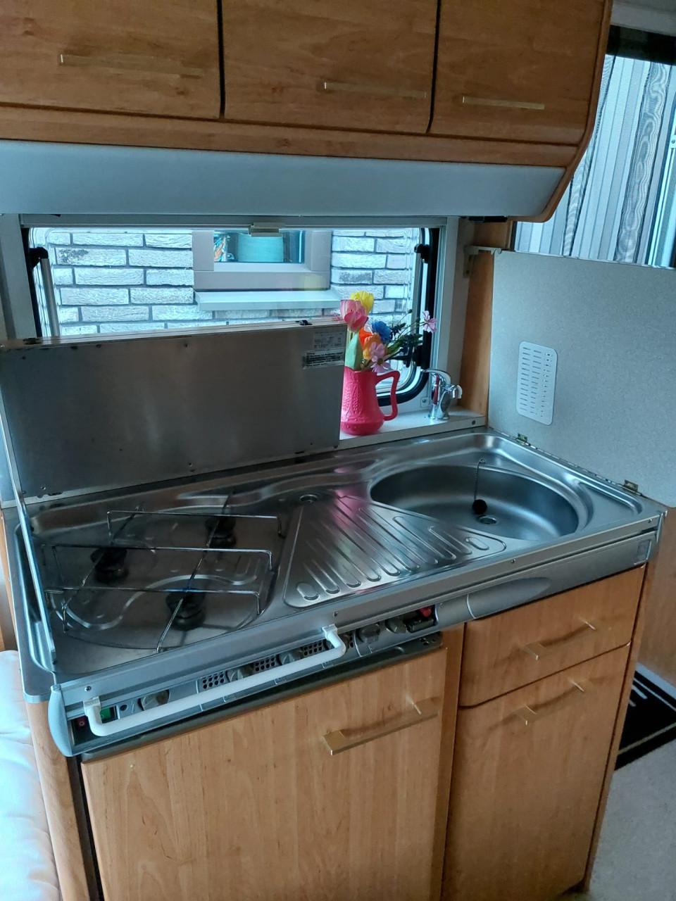 Caravan: Knaus Blue Line 400 TK