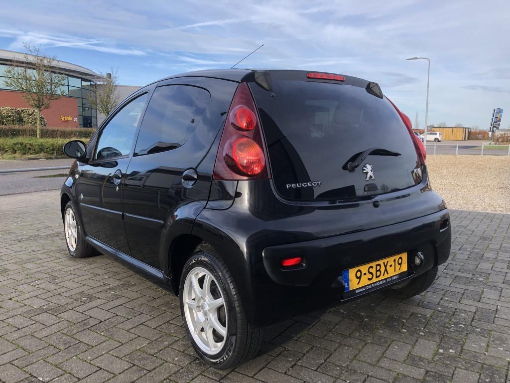 Peugeot 107 1.0 envy
