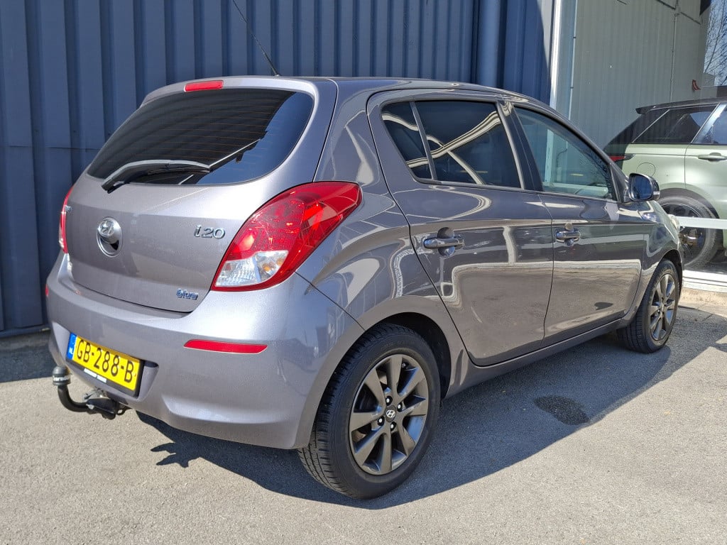 Hyundai I 20 1.2 hp i-motion 5-deurs | airco | trekhaak
