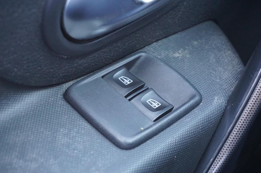 Dacia Sandero Stepway 0.9 tce sl automaat - 1e eigenaar / airco / navi / cr