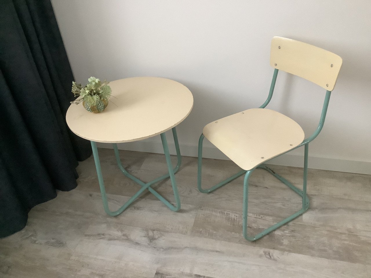 Vintage Tafel met Stoel