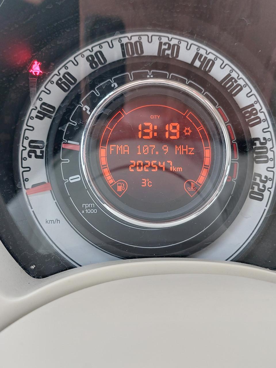 Fiat 500 bj 2008 2850 euro