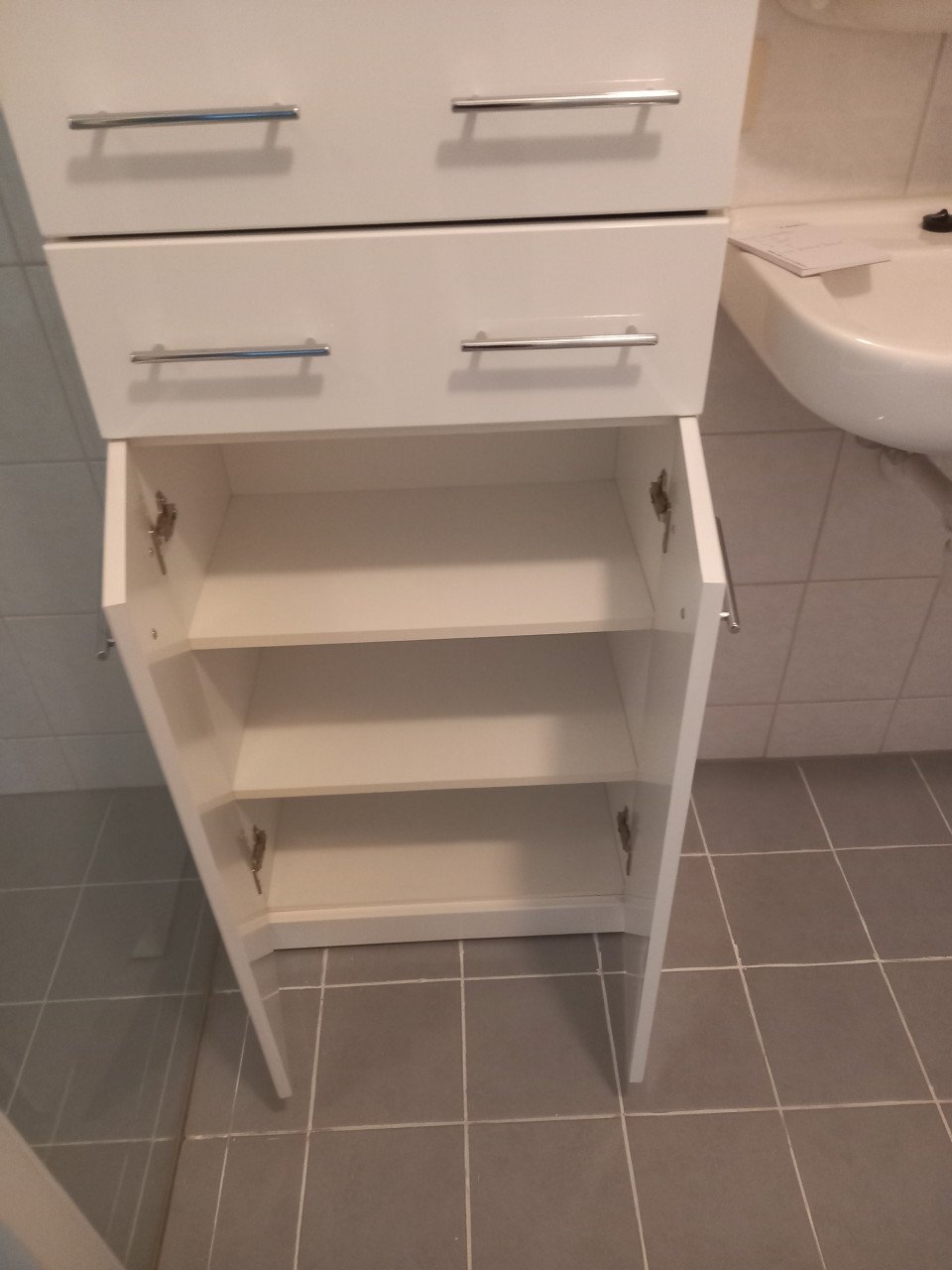 Badkamer meubel