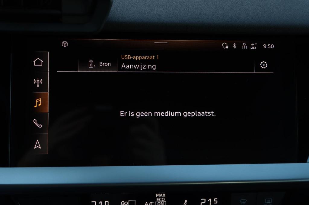 Audi A3 limousine 35 tfsi s-line edition 150pk s-tronic