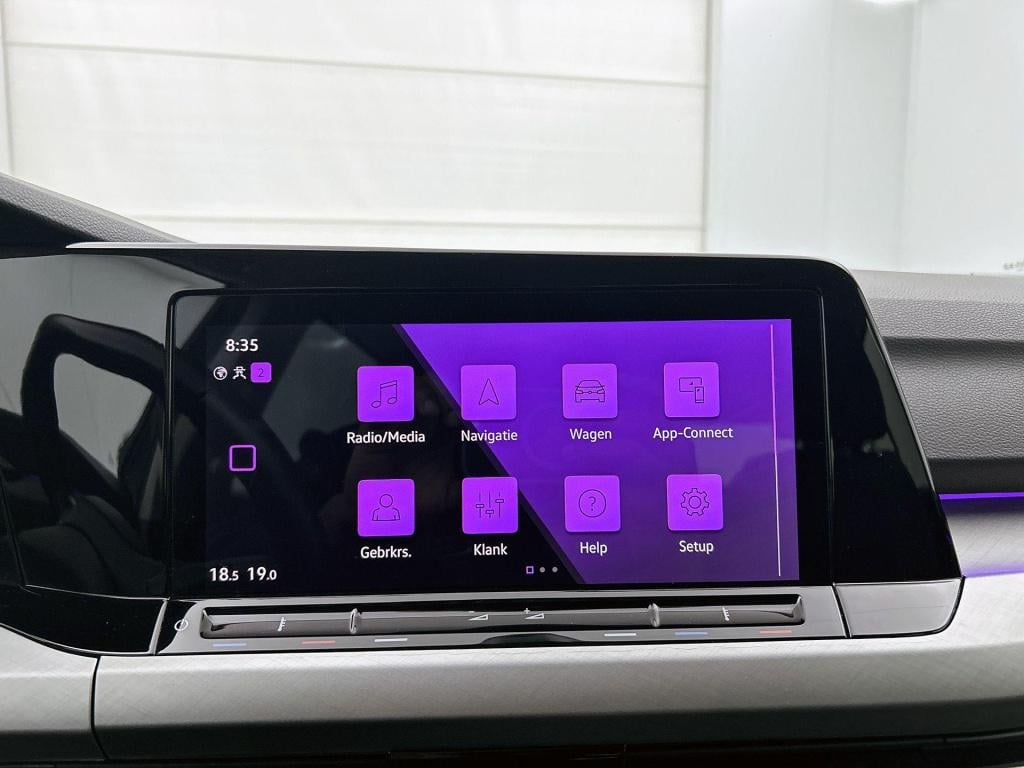 Volkswagen Golf 1.0 tsi life | navigatie | apple carplay / android auto | s