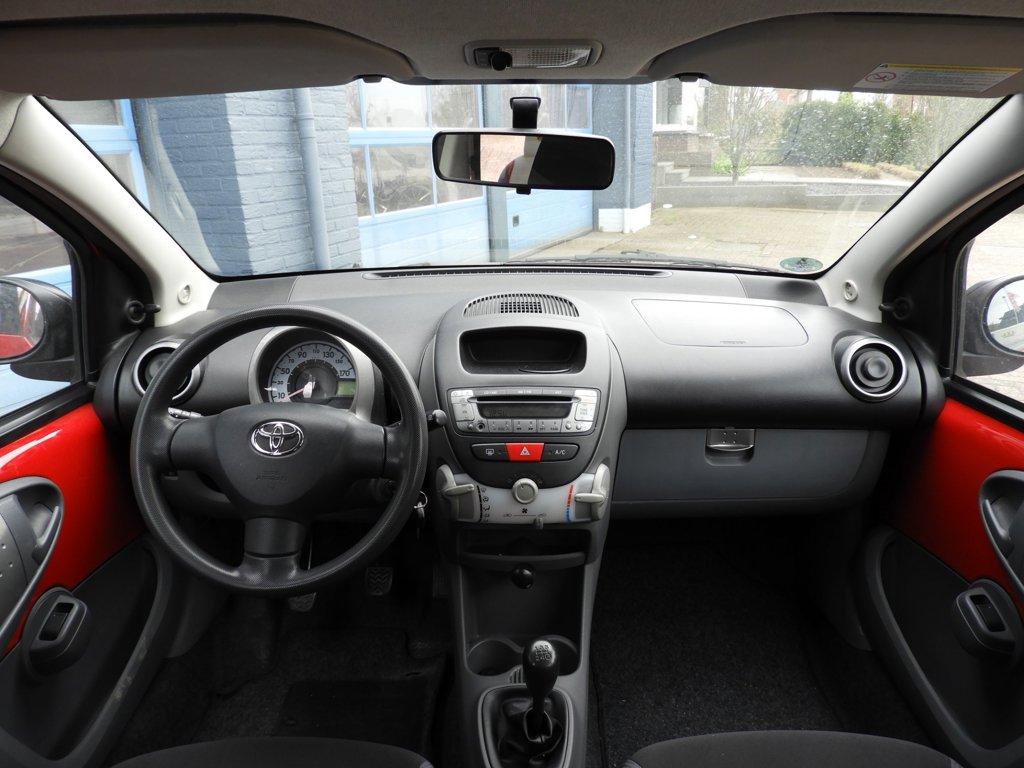 Toyota Aygo 1.0-12v export!