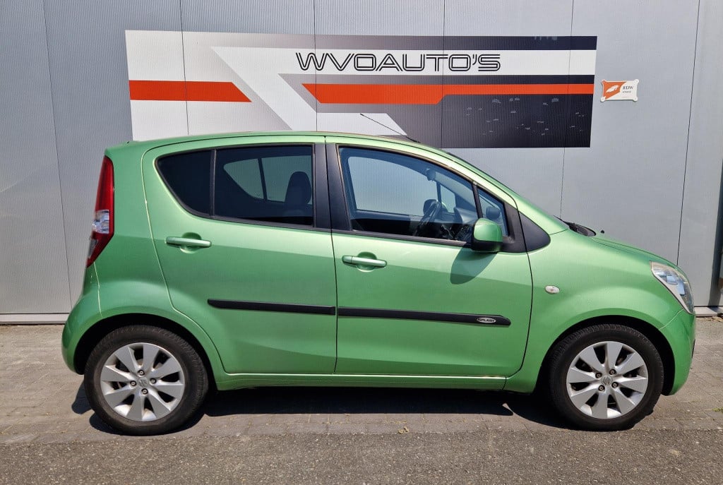 Suzuki Splash 1.0 exclusive