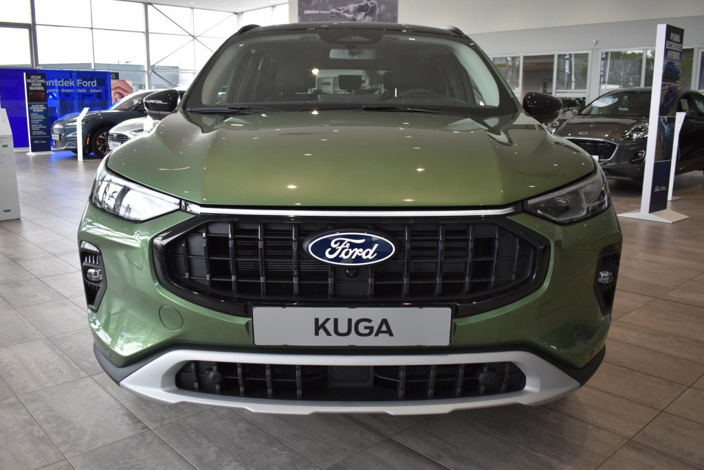 Ford Kuga 2.5 phev active x | €4000.- korting | 0.99% rente via ford option
