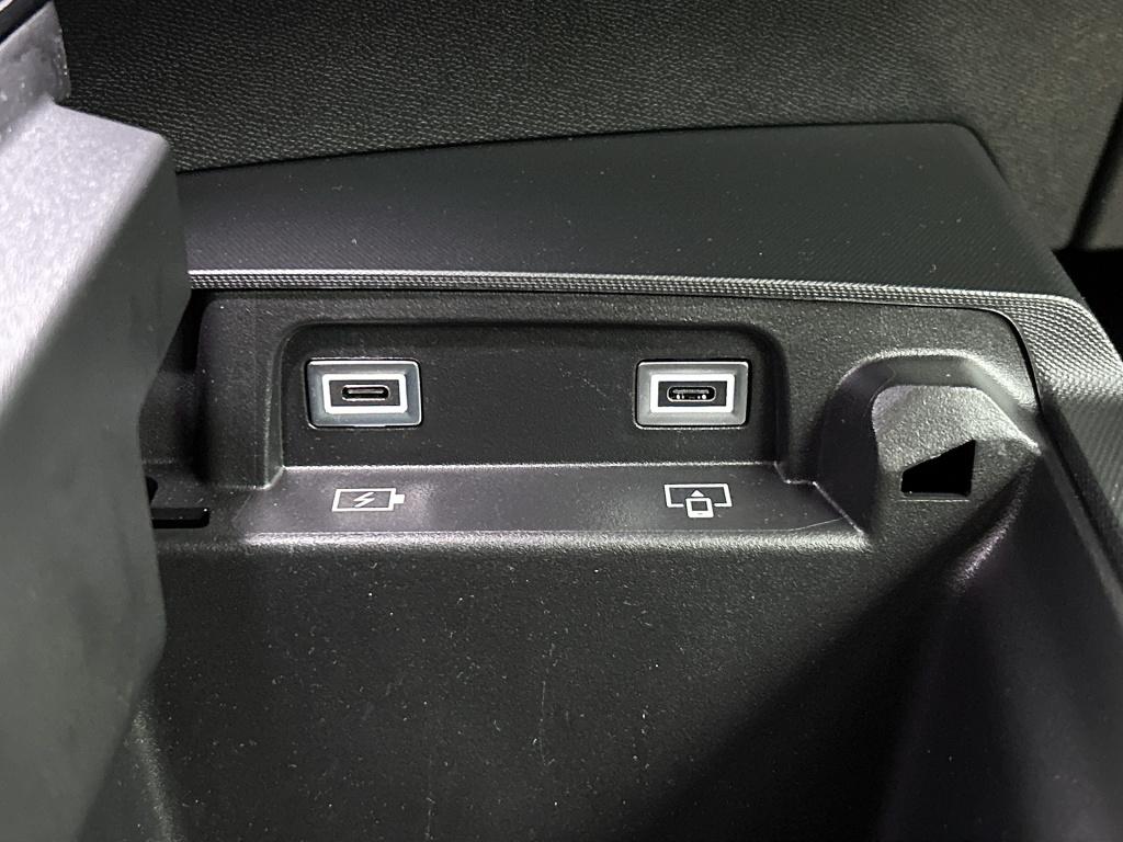 Peugeot 3008 hybrid 145 pk automaat gt | elektrische achterklep | alcantara