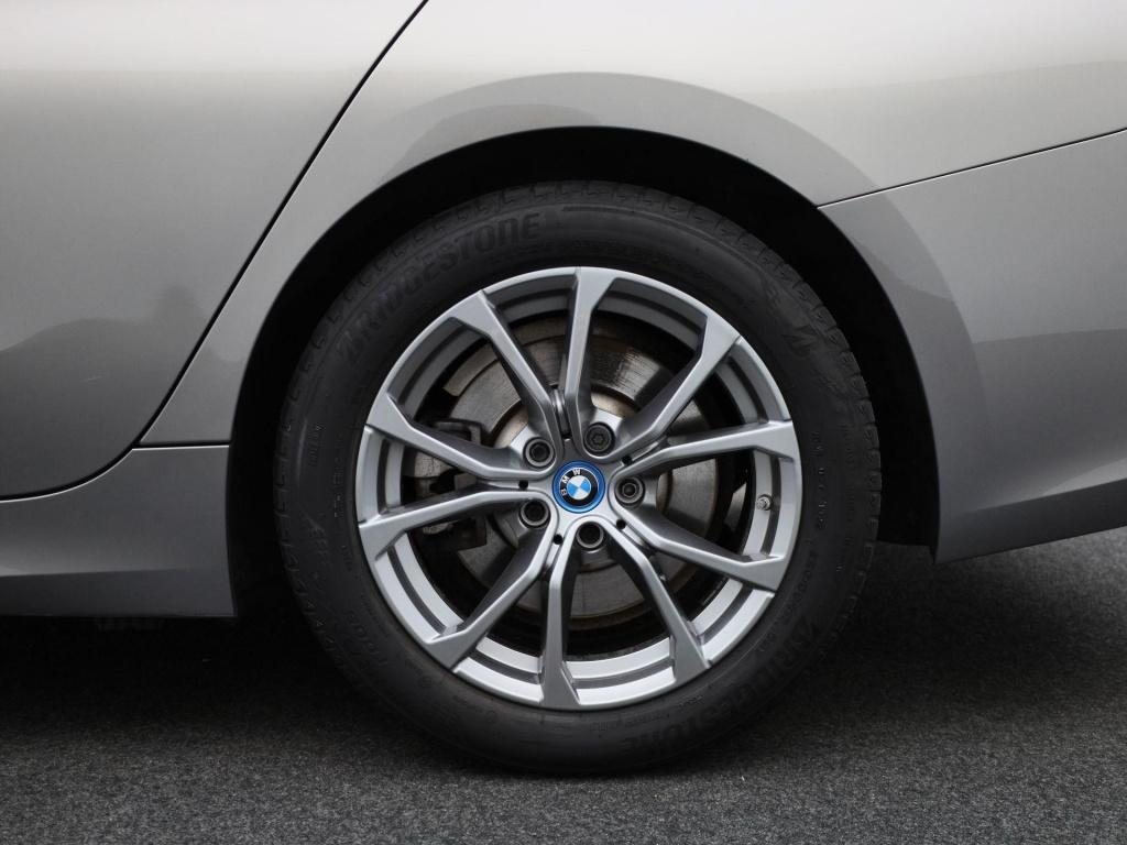 BMW 3-serie touring 320e business edition plus | automaat | lmv | navigatie