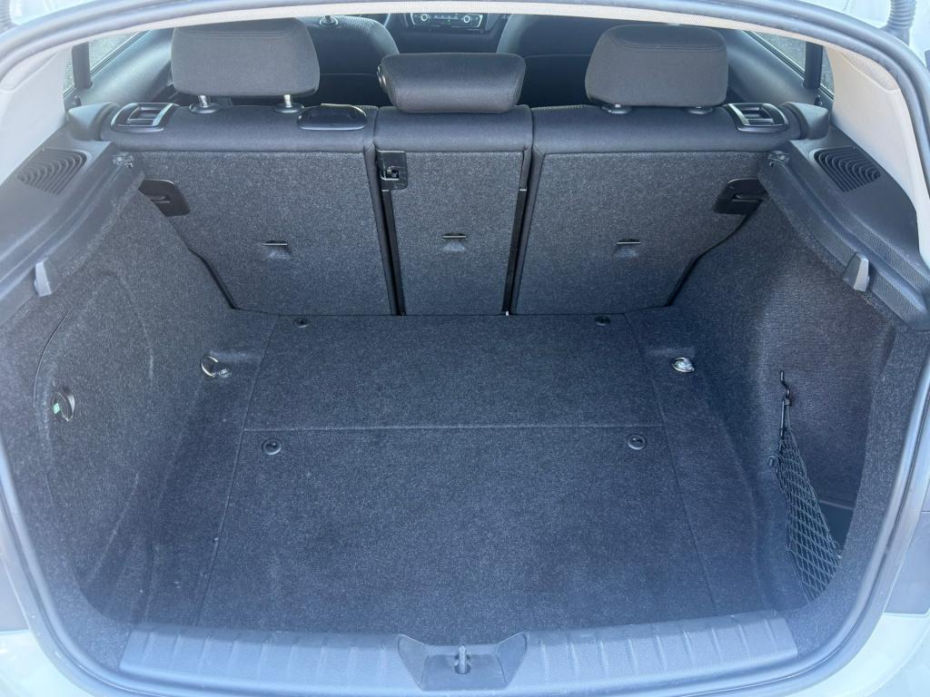 BMW 1 Serie 118i essential