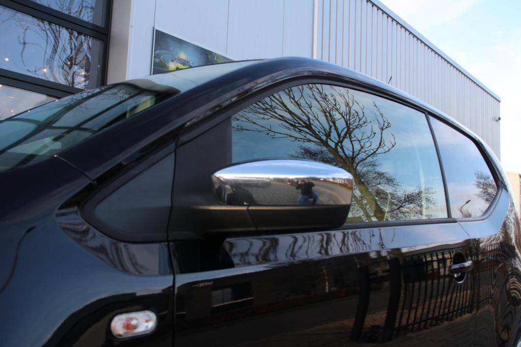 Volkswagen UP! 1.0 black-edition - panoramadak - leer - leder - cruise cont