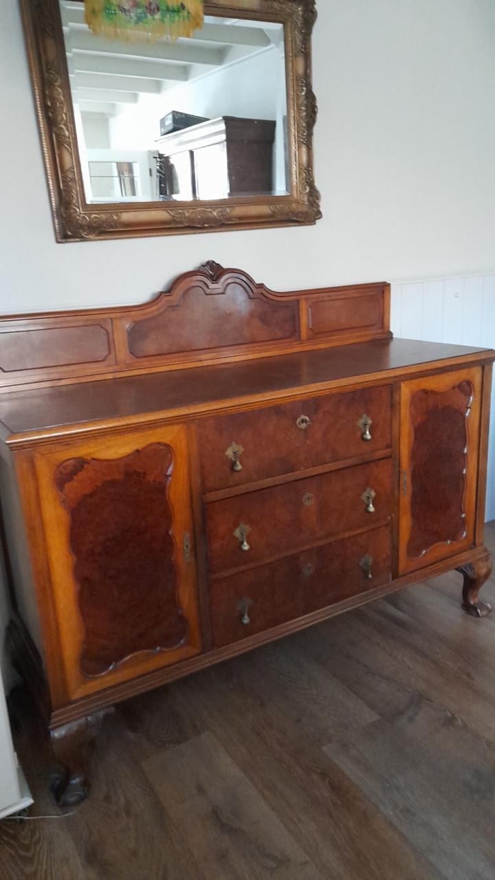 Dressoir