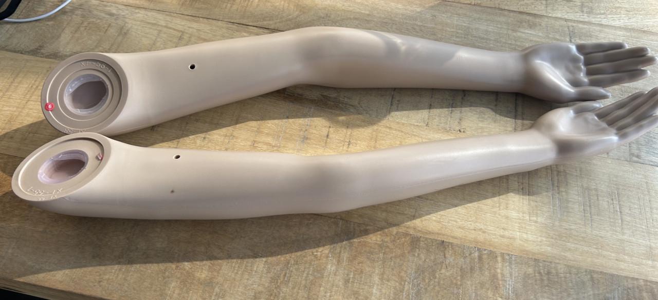 Etalage pop dames model 1.74 cm.