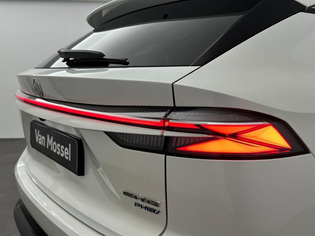 MG Hs mg phev 1.5 luxury madness deal edition