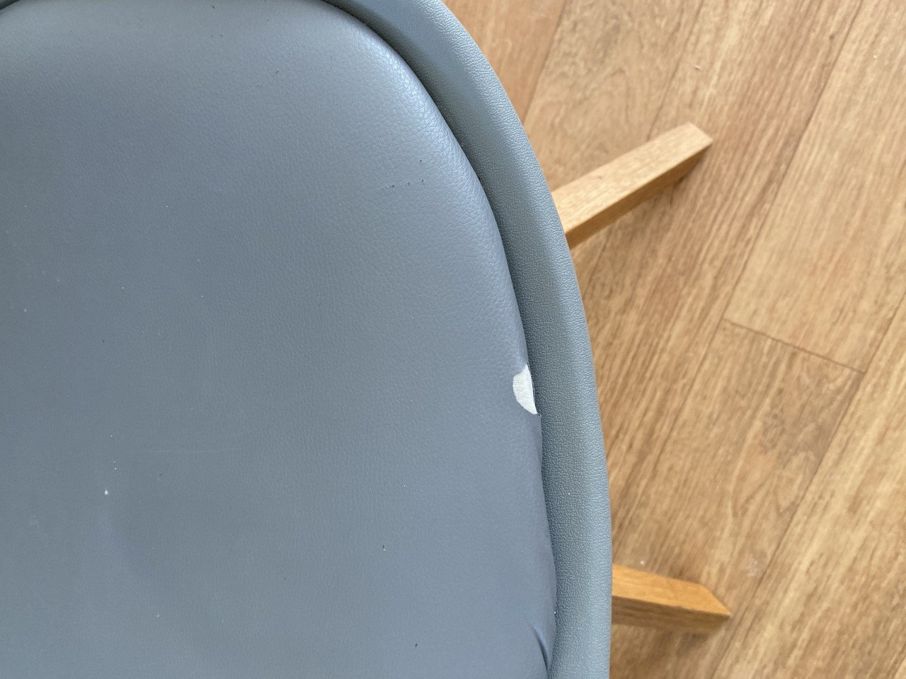 Vier stoelen