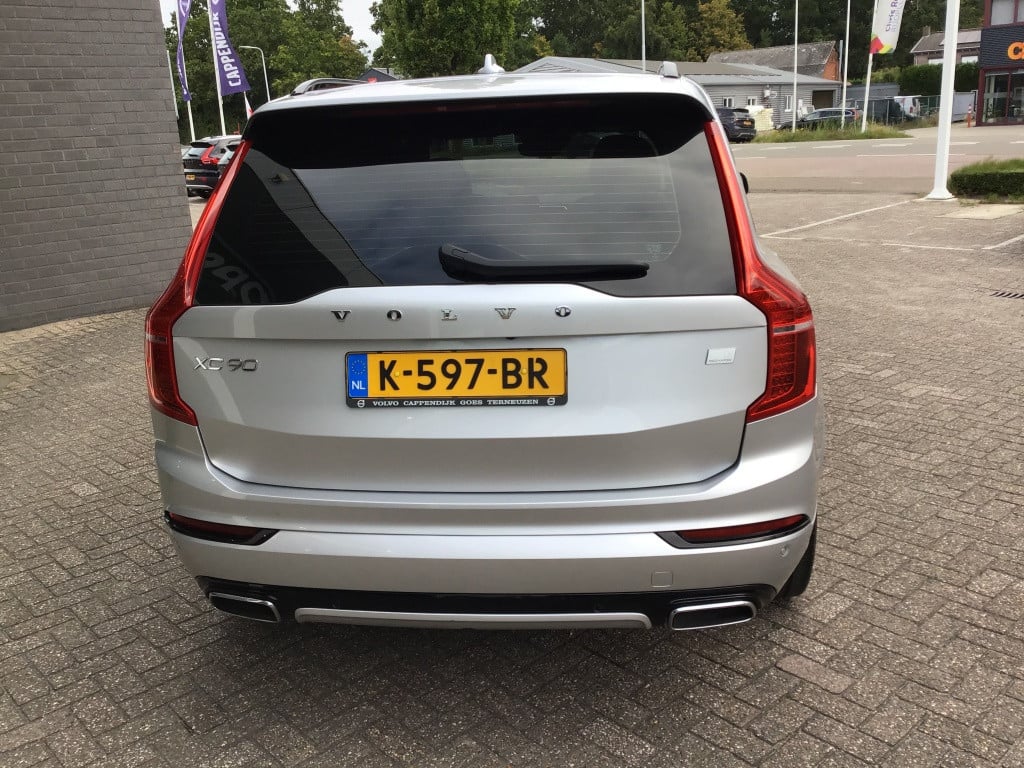 Volvo XC90 2.0 t8 awd r-design lounge pack