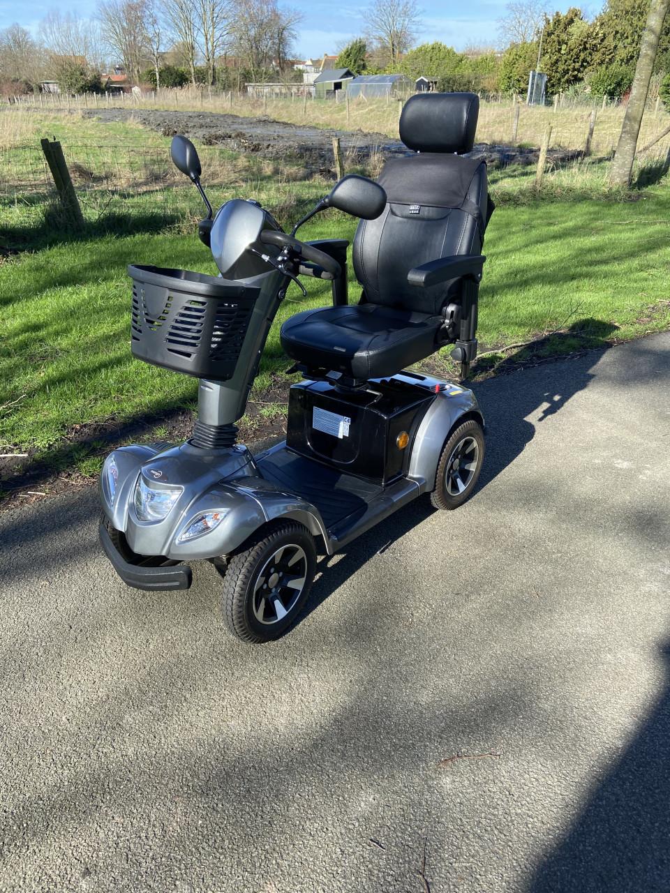 MANGO LEOPARD 4 LITHIUM V25082 RIJBEREIK 100-125KM