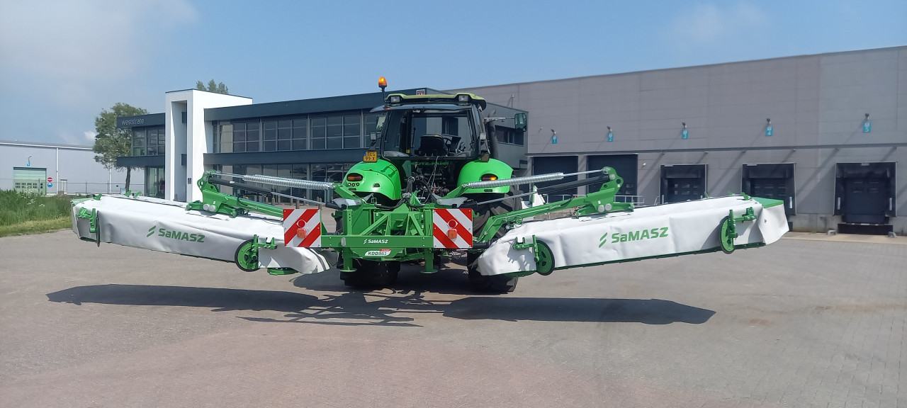 Samasz Trippel KDD 861 en Samasz KDF 301