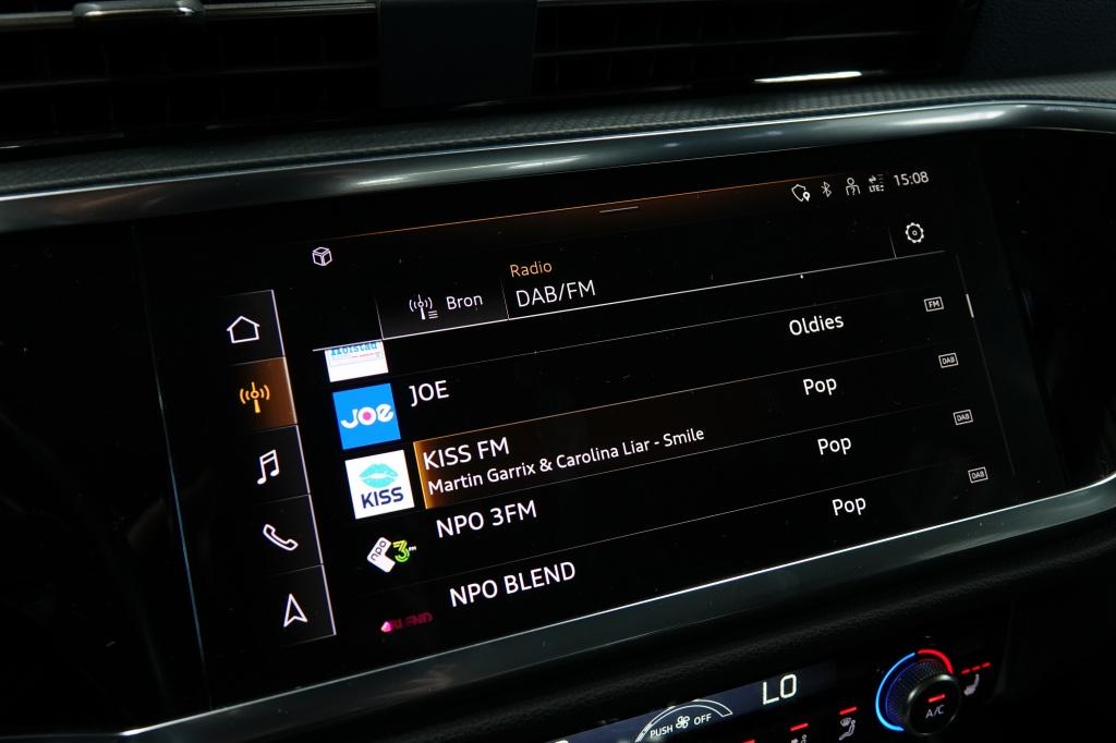Audi Q3 sportback 35 tfsi s edition | matrix | driveselect | alcantara |