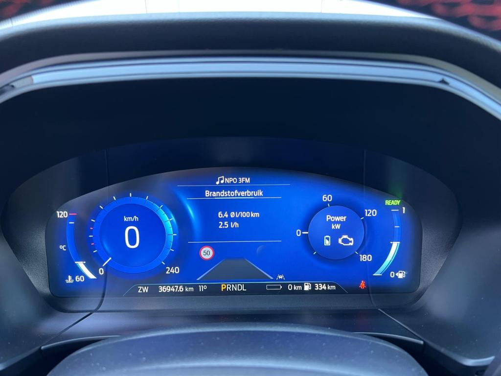 Ford Kuga 2.5 phev e-cvt 225pk st-line x ,20inch velgen panodak , trekhaak 