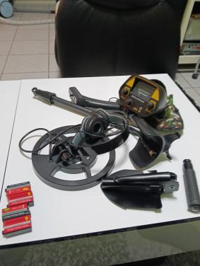 Te koop 2 x metaal detector