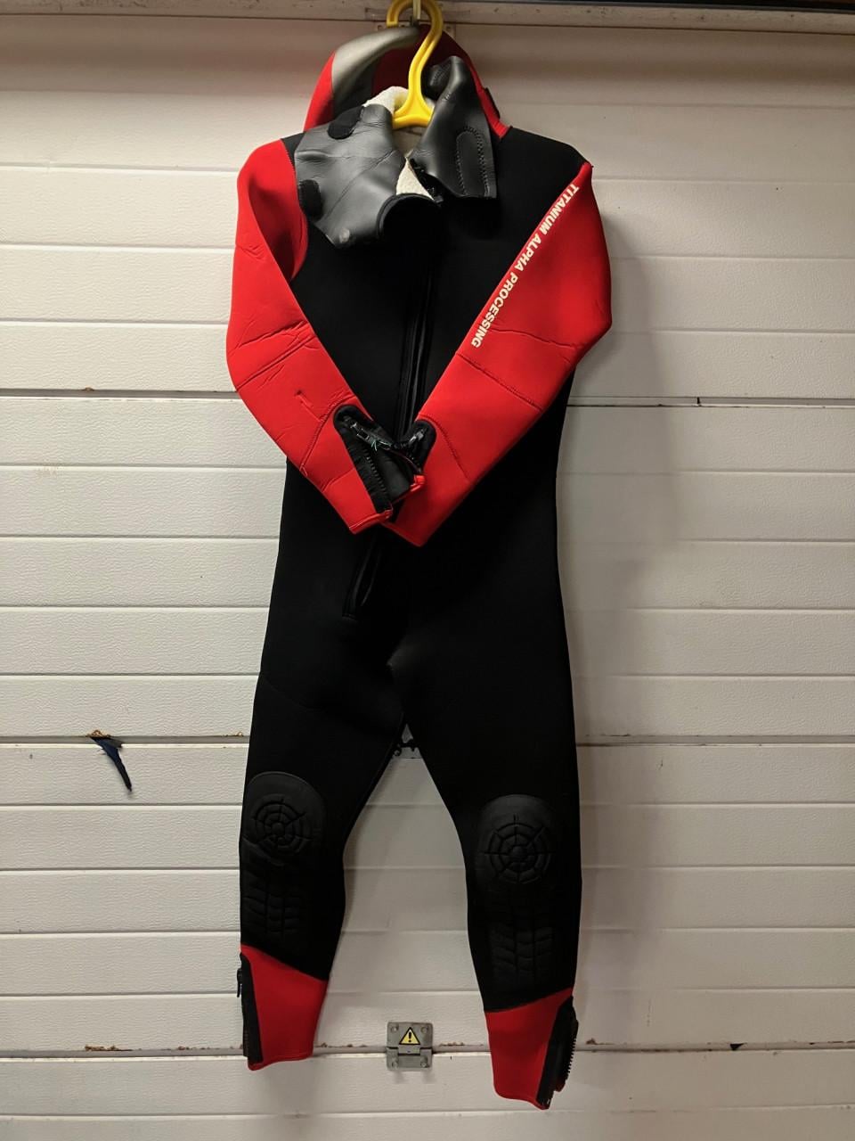 Camaro 7mm duikpak, nieuwstaat