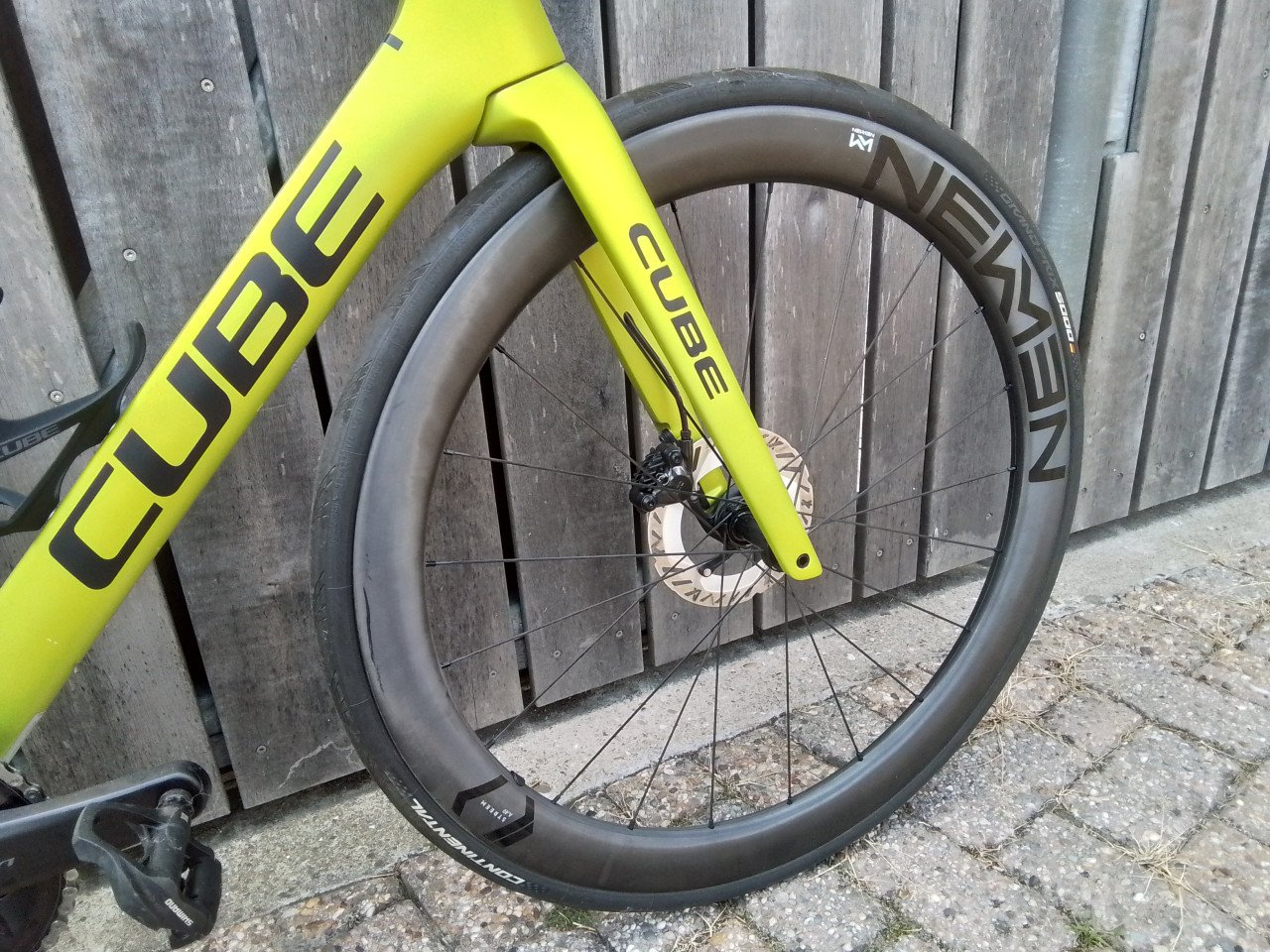 Cube Agree C:62 Race maat-56 (250 Km).