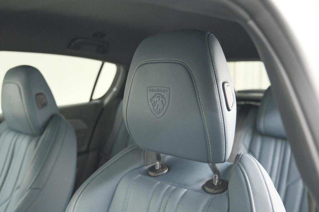 Peugeot 308 puretech 130 gt | 360 camera | stoelen-pakket | adaptieve cruis