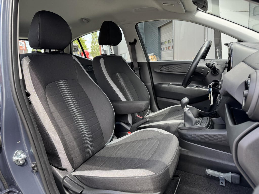 Hyundai I 10 1.0 comfort smart nieuw model! | navigatie | camera | apple ca