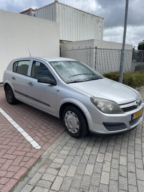 Opel Astra 1.4 16V 5D 2005 Grijs