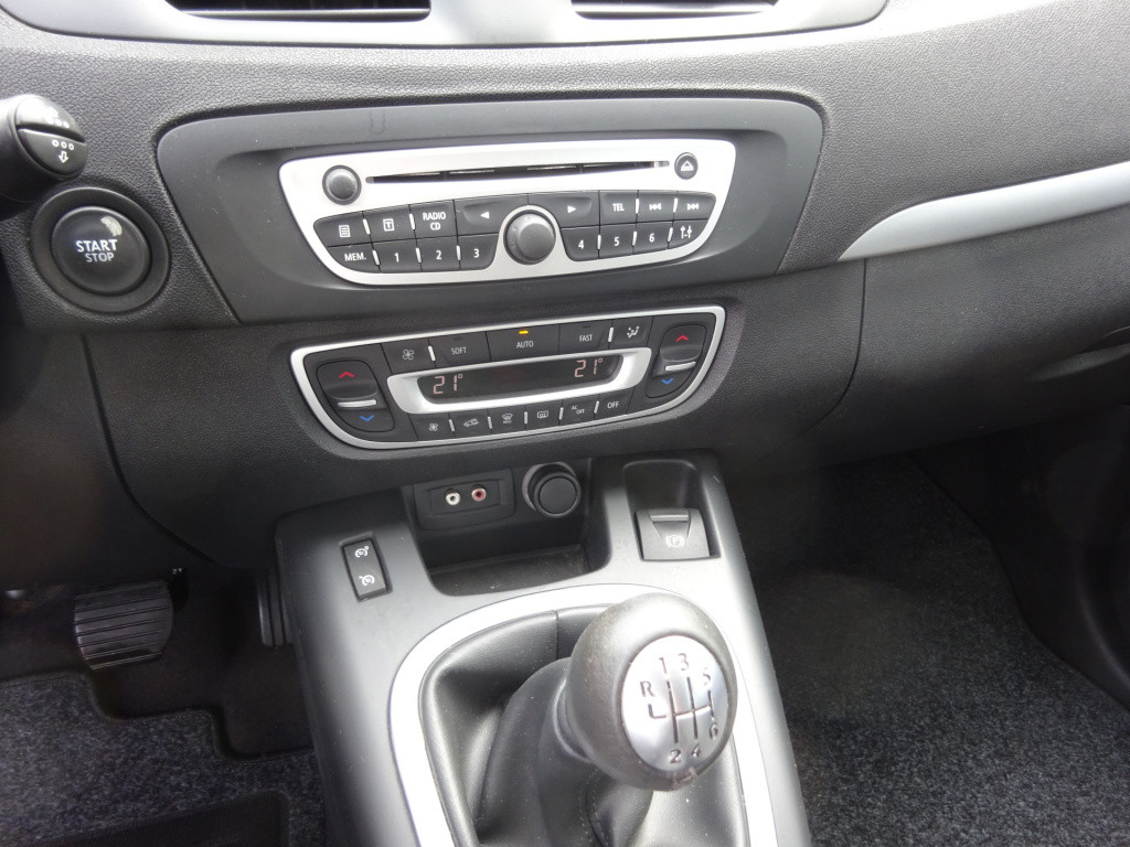 Renault Grand Scenic 1.4 tce celsium navi / trekhaak / cruise control